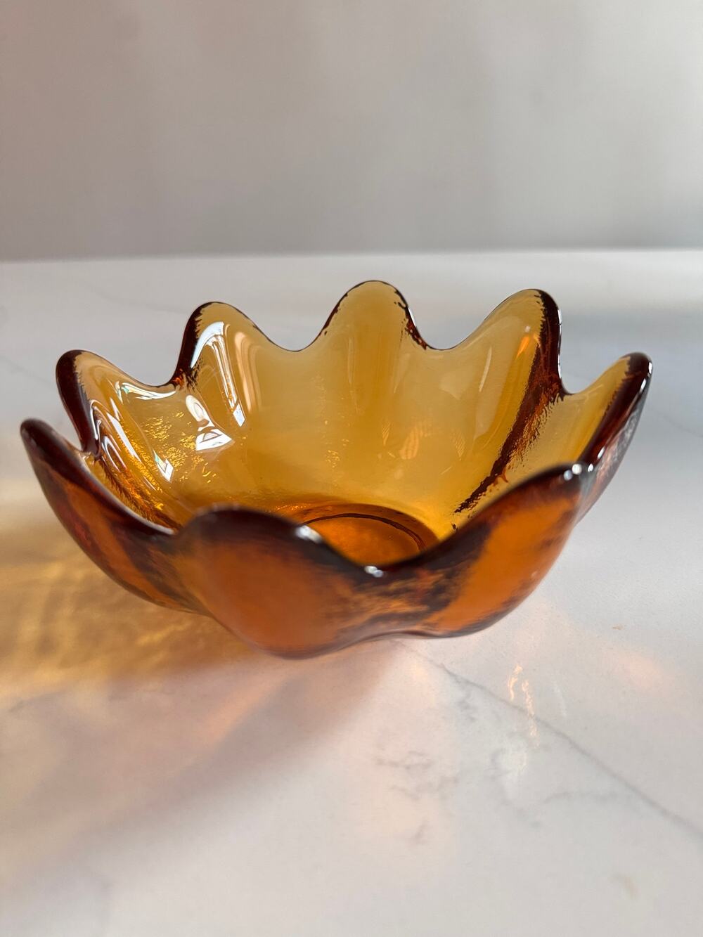 Vintage Viking Glass Amber Epic 8 Petal Ruffled Bowl Ashtray MCM 6.5"